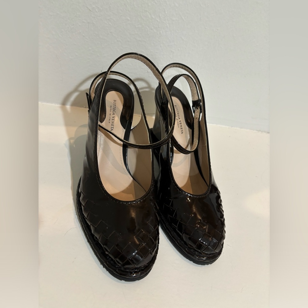 Bottega Veneta brown heels